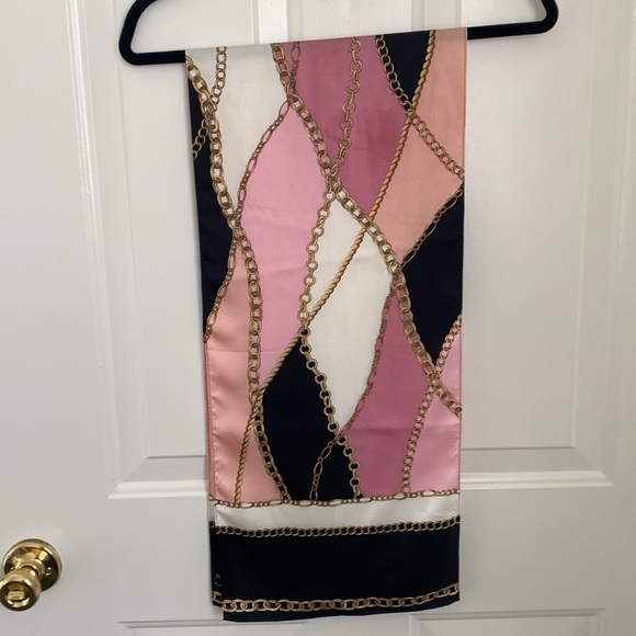 Oscar de la Renta Vintage Chain Link Rectangle Scarf - Picture 4 of 9